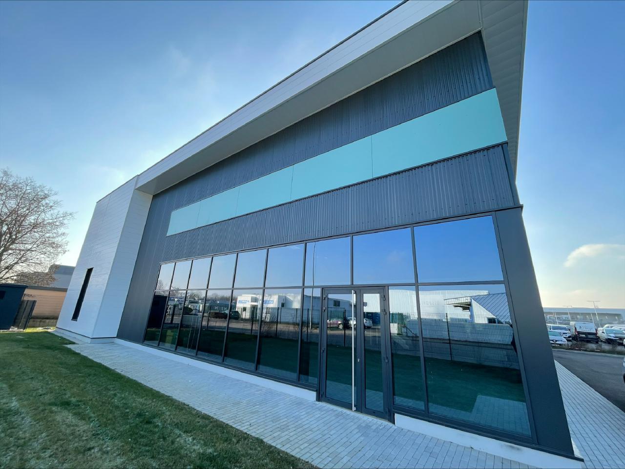 Local d'activité Ostwald 680m² Location Local d'activité Ostwald Bas-Rhin OLACT2111496 1