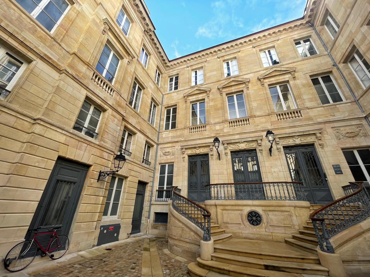 Bureau Bordeaux 125m² Location Bureau Bordeaux Gironde OLBUR2644592