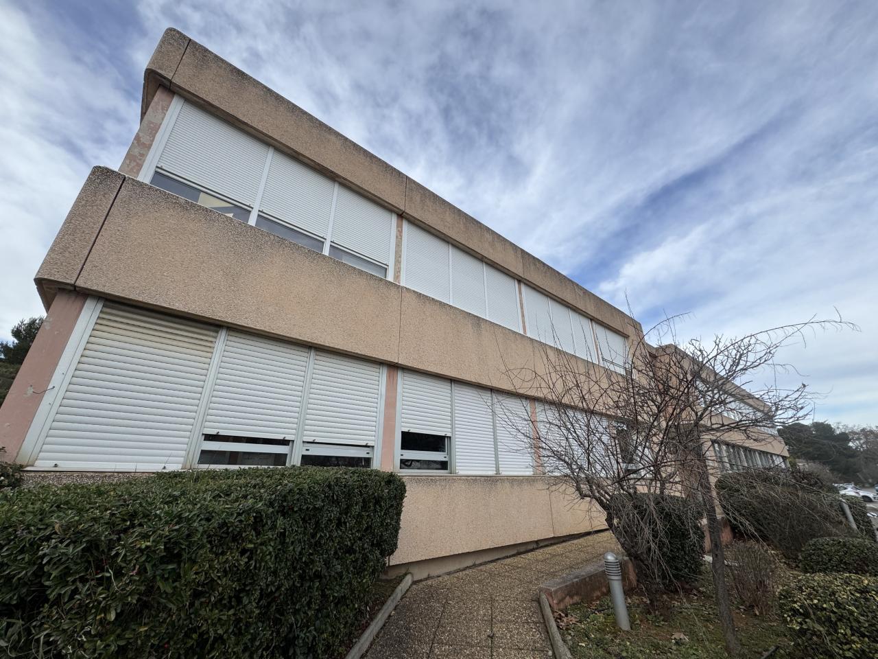 Bureau Vitrolles 246m² Location Bureau Vitrolles Bouches-du-Rhône OLBUR2639085