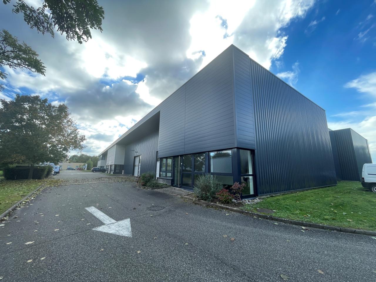 Local d'activité Geispolsheim 326m² Location Local d'activité Geispolsheim Bas-Rhin OLACT2310337 1