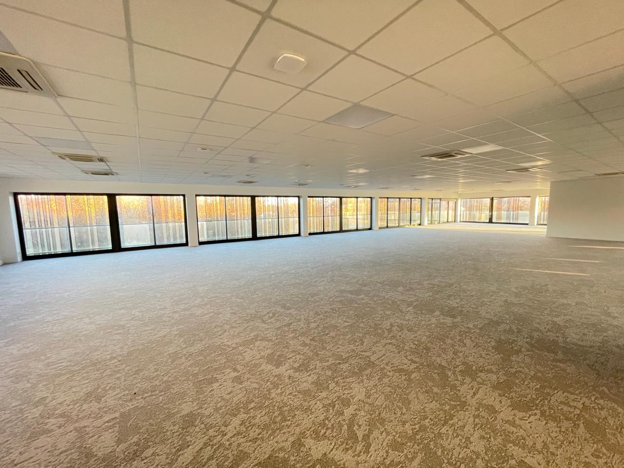 Bureau Carquefou 5047m² Location Bureau Carquefou Loire-Atlantique OLBUR2426948 1