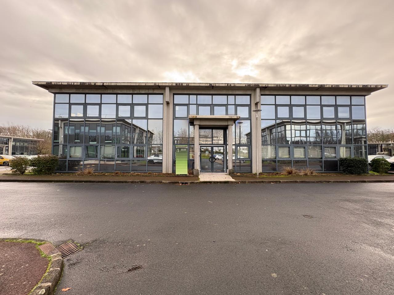 Bureau Nantes 720m² Vente Bureau Nantes Loire-Atlantique OVBUR2421824 1