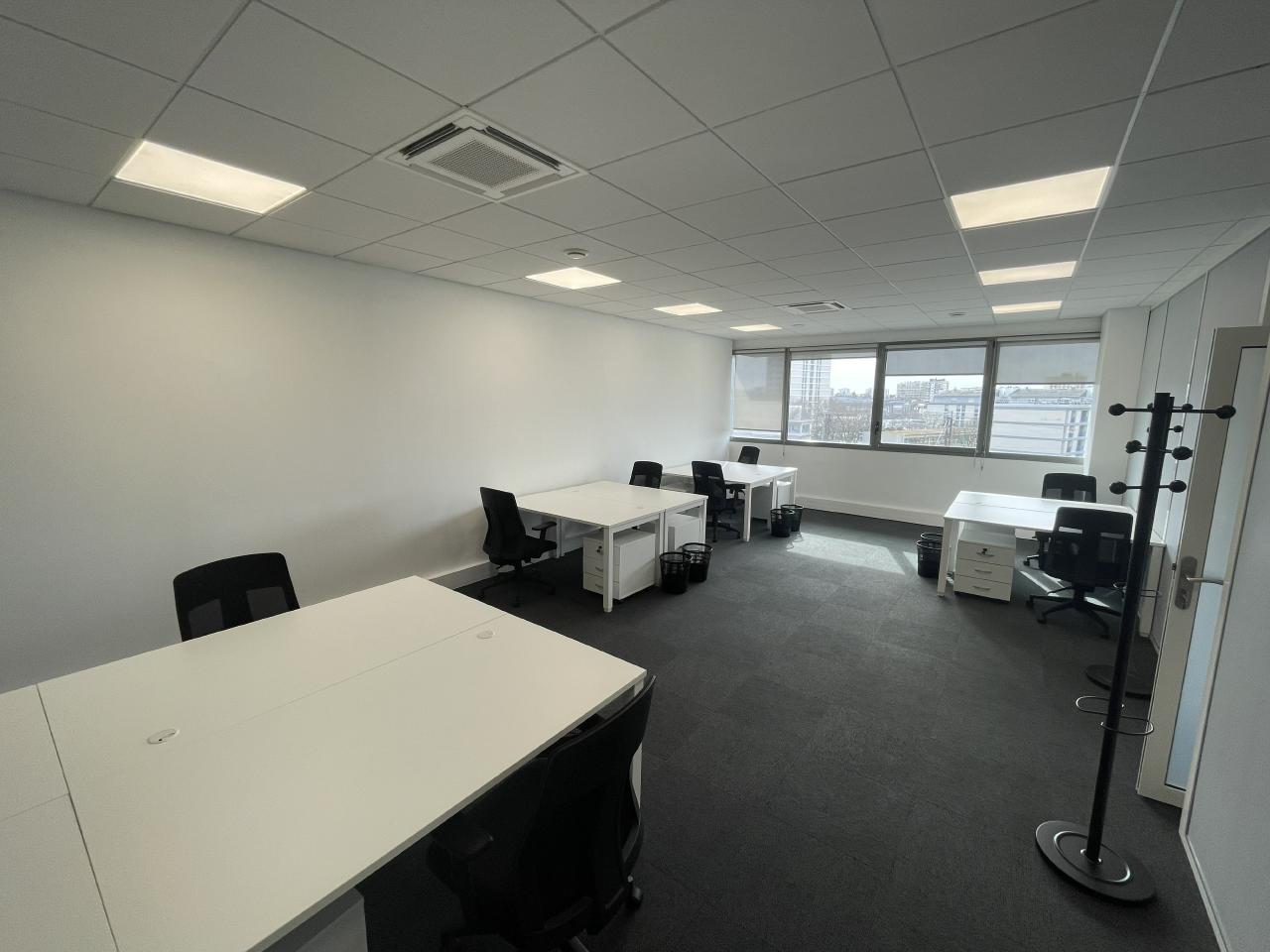 Bureau Tours 292.64m² Location Bureau Tours OLBUR2534815