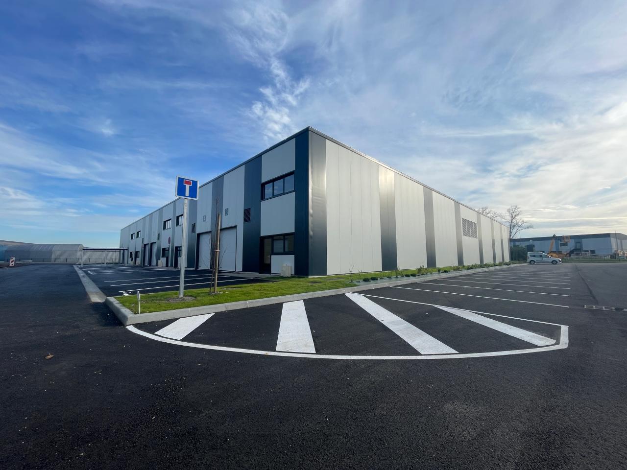 Local d'activité Blanquefort 991m² Vente Local d'activité Blanquefort Gironde OVACT2530906 1