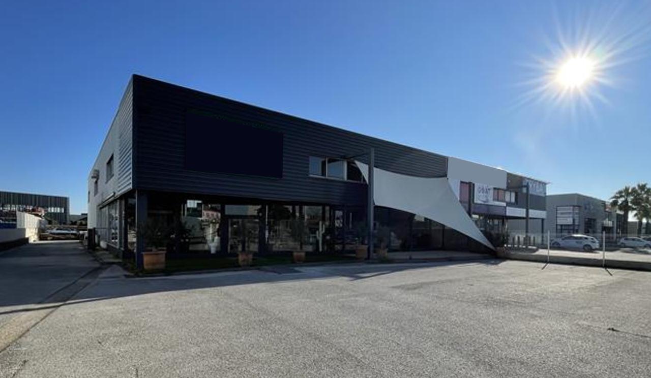 Commerce Mauguio 840m² Location Commerce Mauguio Hérault OLCOM2638066