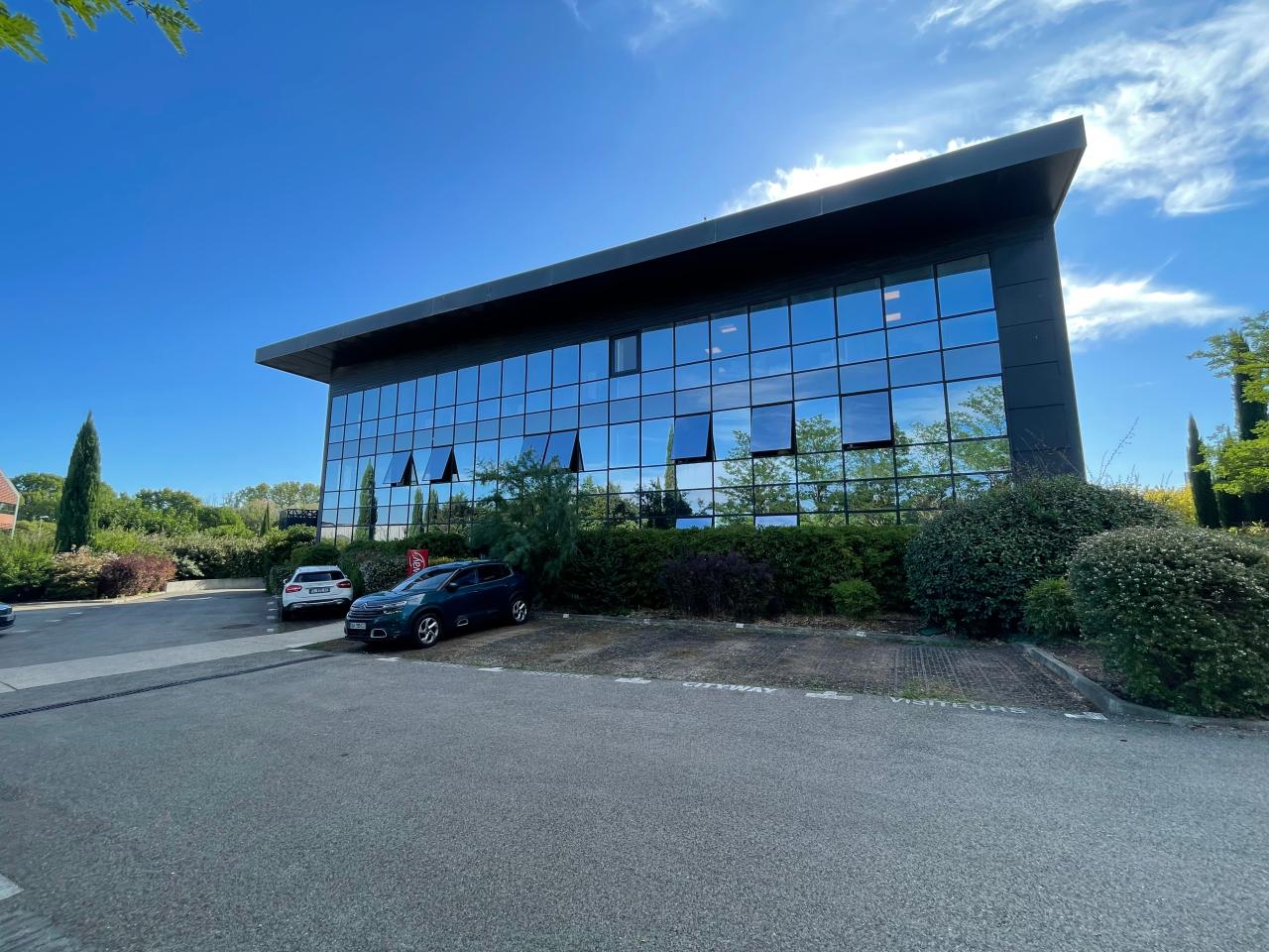 Bureau Aix-en-Provence 170m² Location Bureau Aix-en-Provence OLBUR2314356