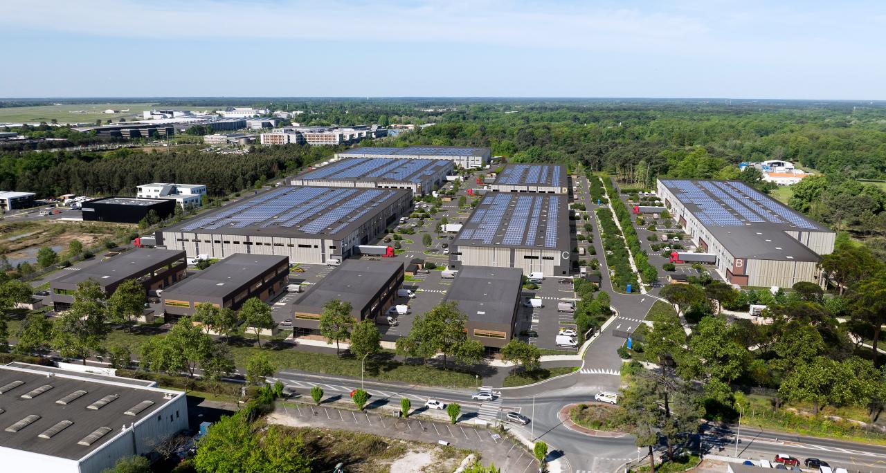 Local d'activité Le Haillan 69090m² Location Local d'activité Le Haillan Gironde OLACT2316414 1