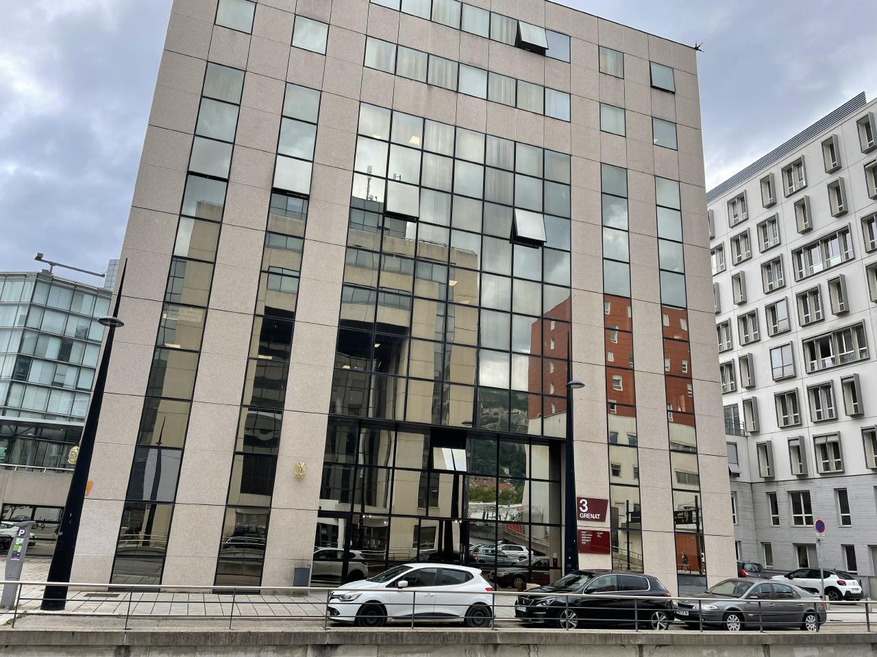 Bureau Grenoble 101m² Location Bureau Grenoble OLBUR2536348