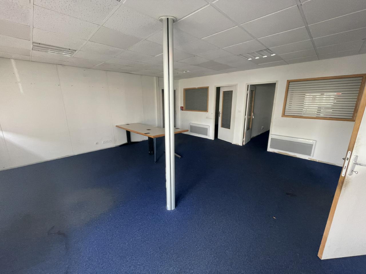 Local d'activité Rennes 367m² Location Local d'activité Rennes Ille-et-Vilaine OLACT2535152 1