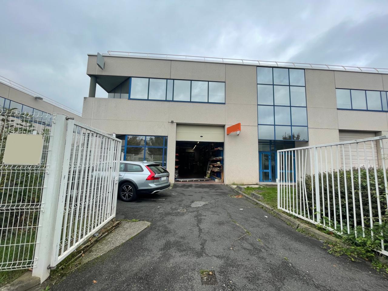 Local d'activité Gennevilliers 347m² Location Local d'activité Gennevilliers OLACT2535334