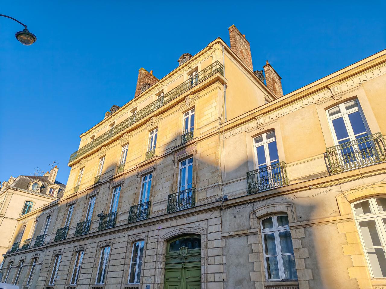 Bureau Rennes 121m² Location Bureau Rennes Ille-et-Vilaine OLBUR2537148 1