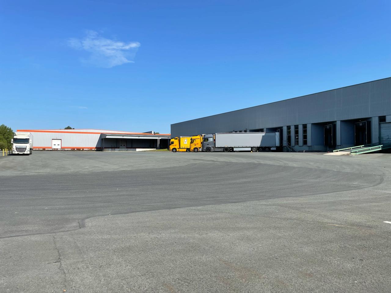 Entrepôt Classe B Lardin-Saint-Lazare 40000m² Location Entrepôt Classe B Lardin-Saint-Lazare Dordogne OLLOG2530266 1