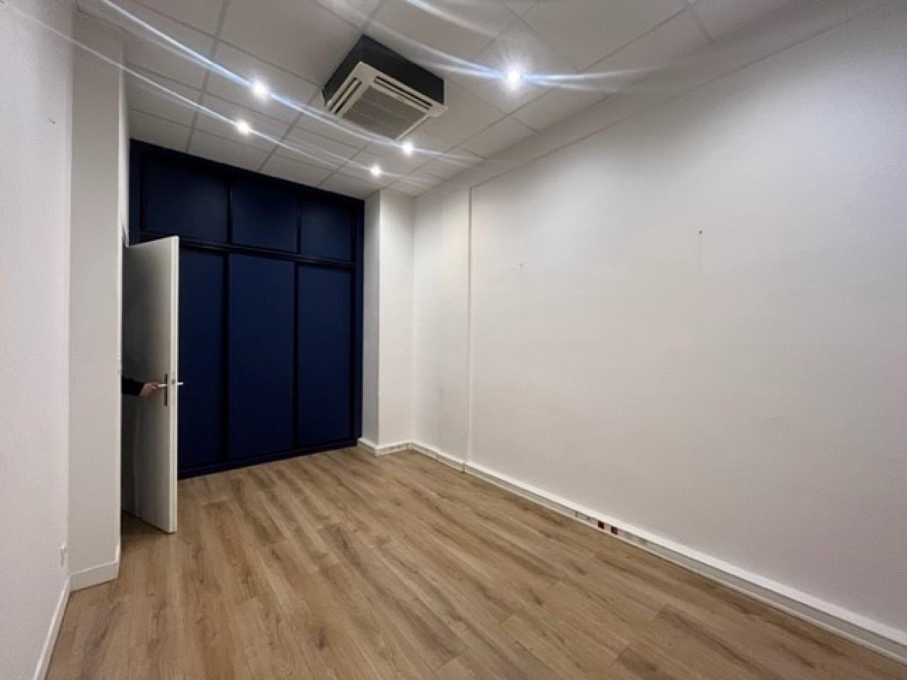 Bureau Paris 45m² Location Bureau Paris Paris OLBUR2639433 1