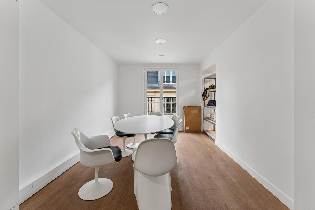 Bureau 375.67m² Location Bureau Paris OLBUR2427005