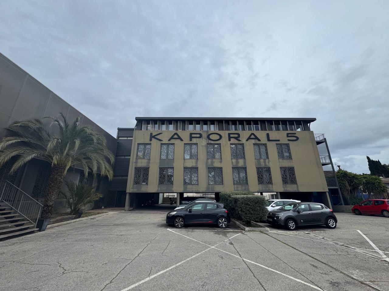 Local d'activité Marseille 4425m² Vente Local d'activité Marseille Bouches-du-Rhône OVACT2531173 1