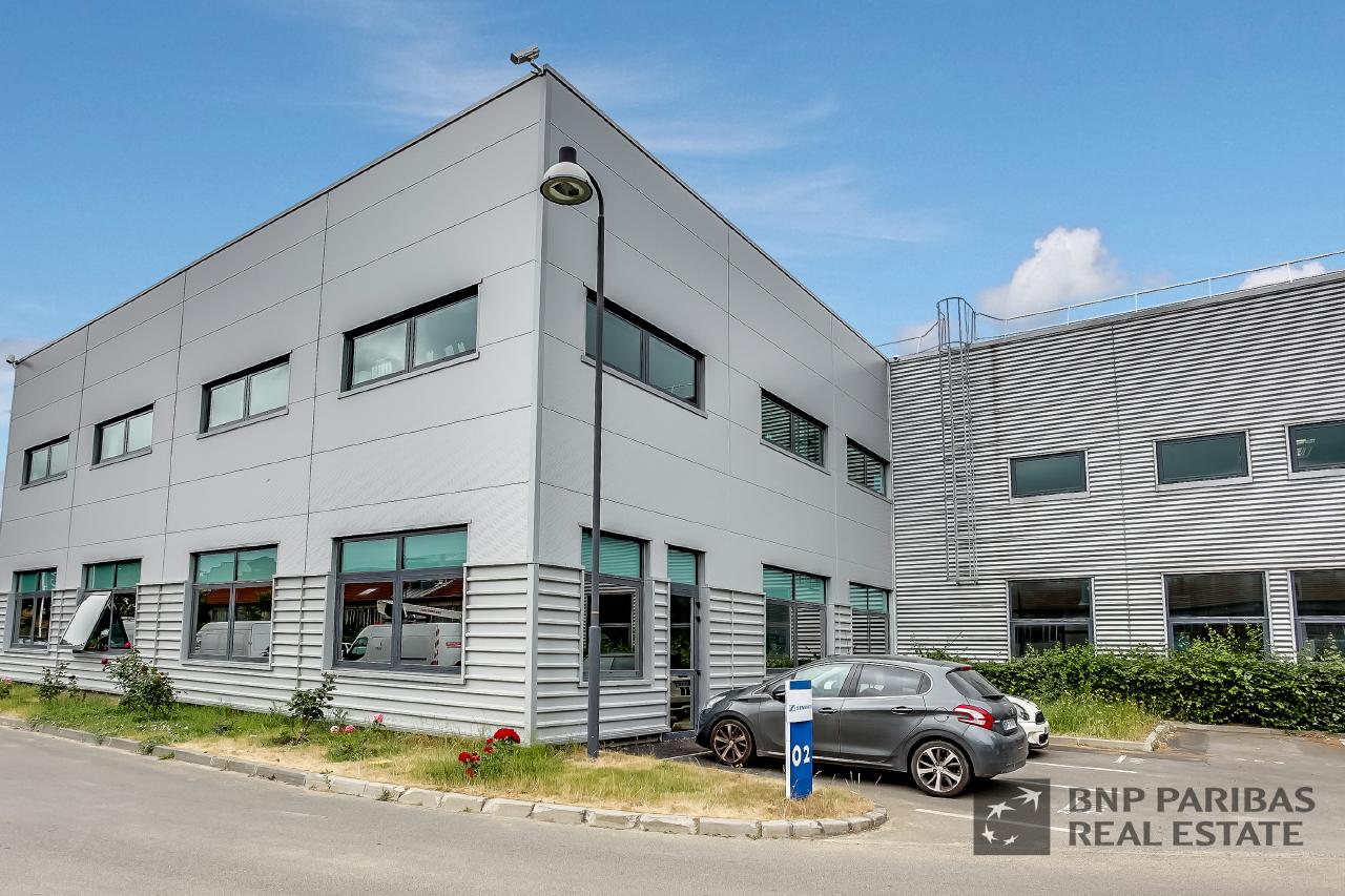 Local d'activité Ivry-sur-Seine 932m² Location Local d'activité Ivry-sur-Seine Val-de-Marne OLACT2420034