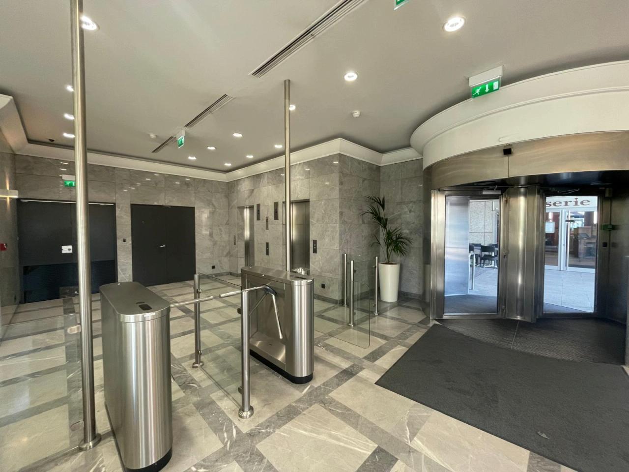 Bureau Charenton-le-Pont 642.2m² Location Bureau Charenton-le-Pont OLBUR2533517