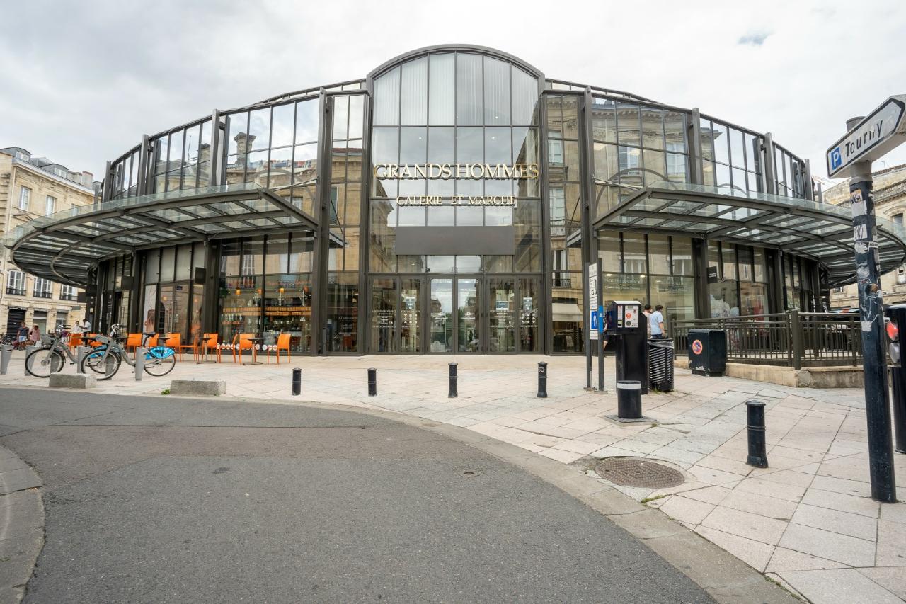 Coworking Bordeaux m² Location Coworking Bordeaux OLBUR2112059