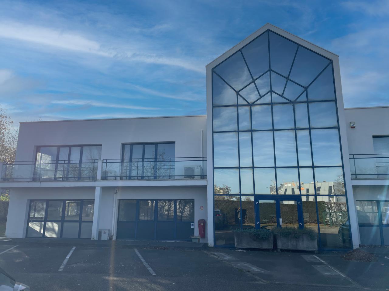 Local d'activité Chassieu 1106m² Vente Local d'activité Chassieu Rhône OVACT2536169 1