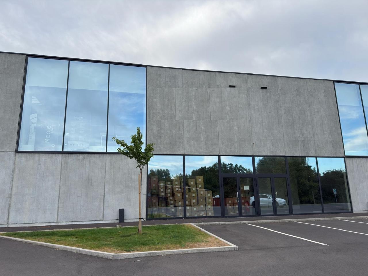 Local d'activité Neuville-en-Ferrain 525m² Location Local d'activité Neuville-en-Ferrain Nord OLACT2535000 1