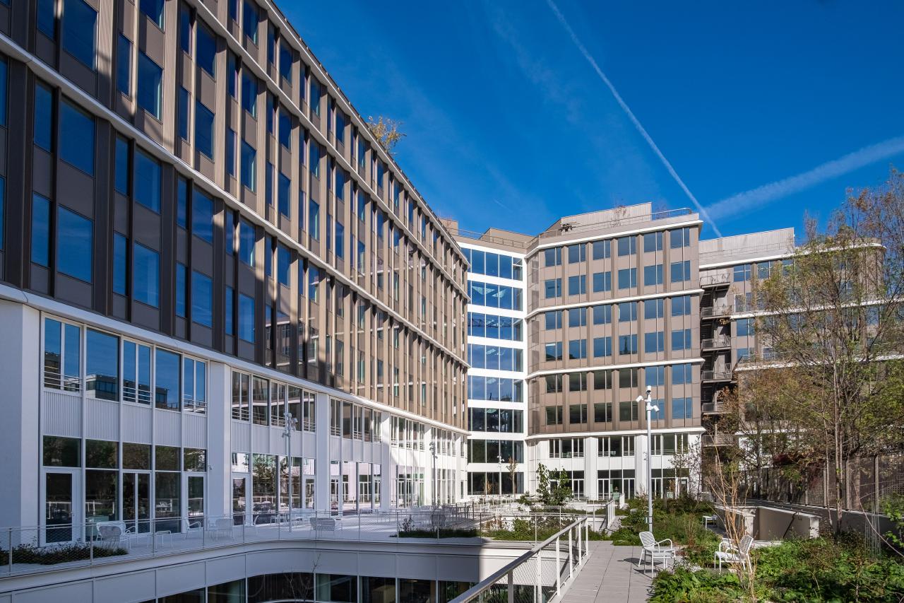 Bureau Saint-Ouen 355m² Location Bureau Saint-Ouen Seine-Saint-Denis OLBUR2535238 1