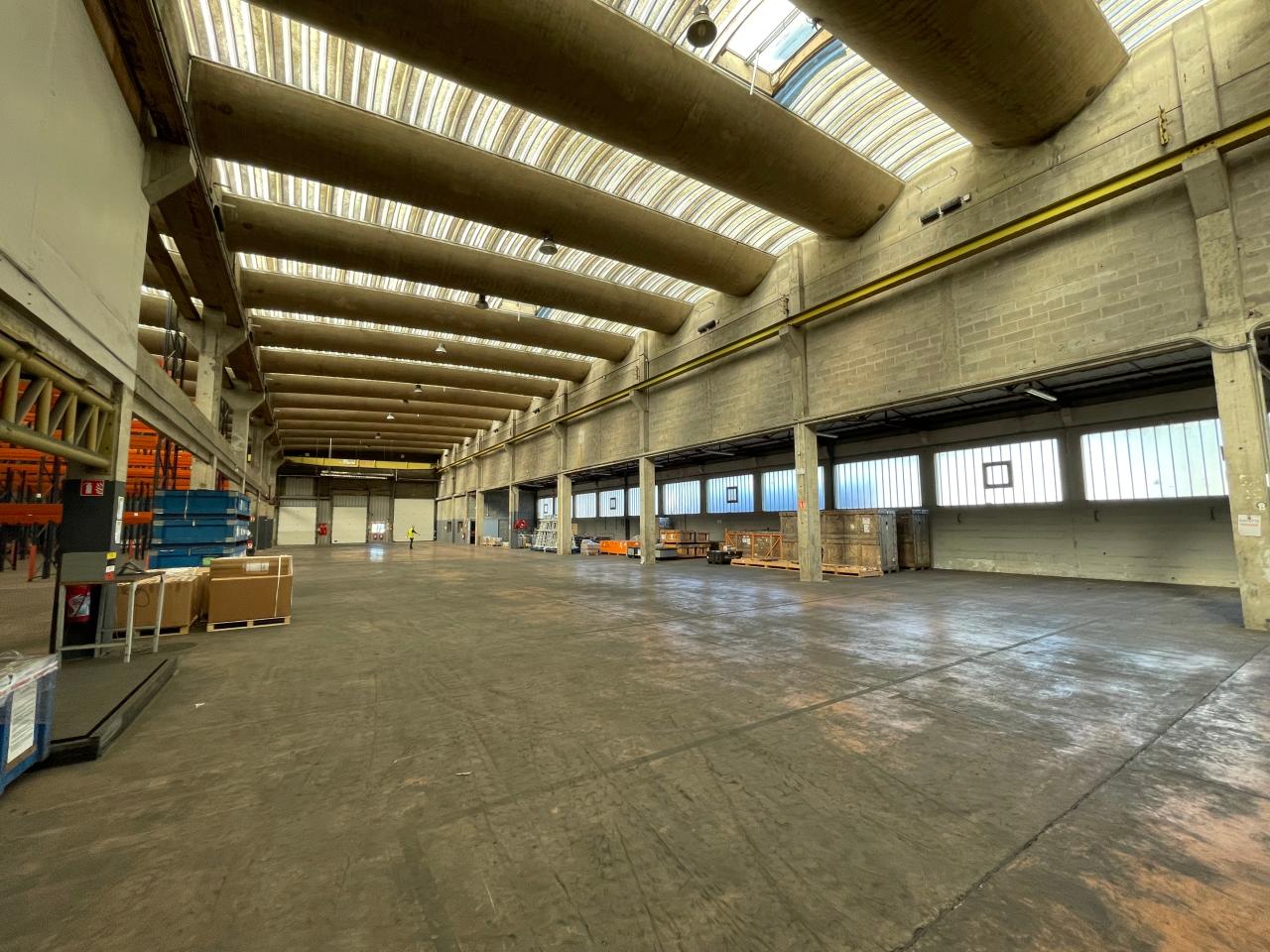 Local d'activité Saint-Pierre-des-Corps 3082m² Location Local d'activité Saint-Pierre-des-Corps OLACT2423631