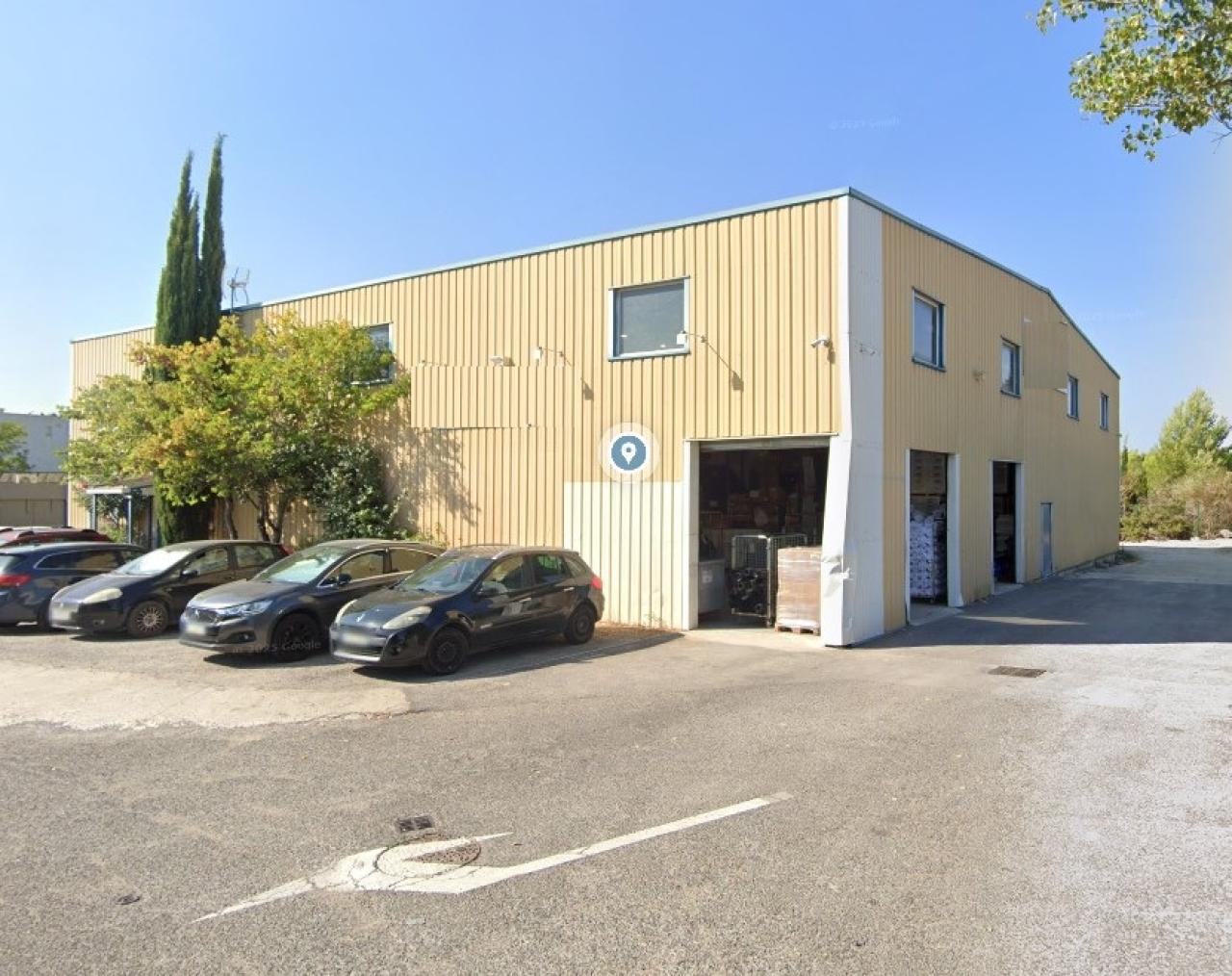 Local d'activité Velaux 795m² Location Local d'activité Velaux Bouches-du-Rhône OLACT2537387 1