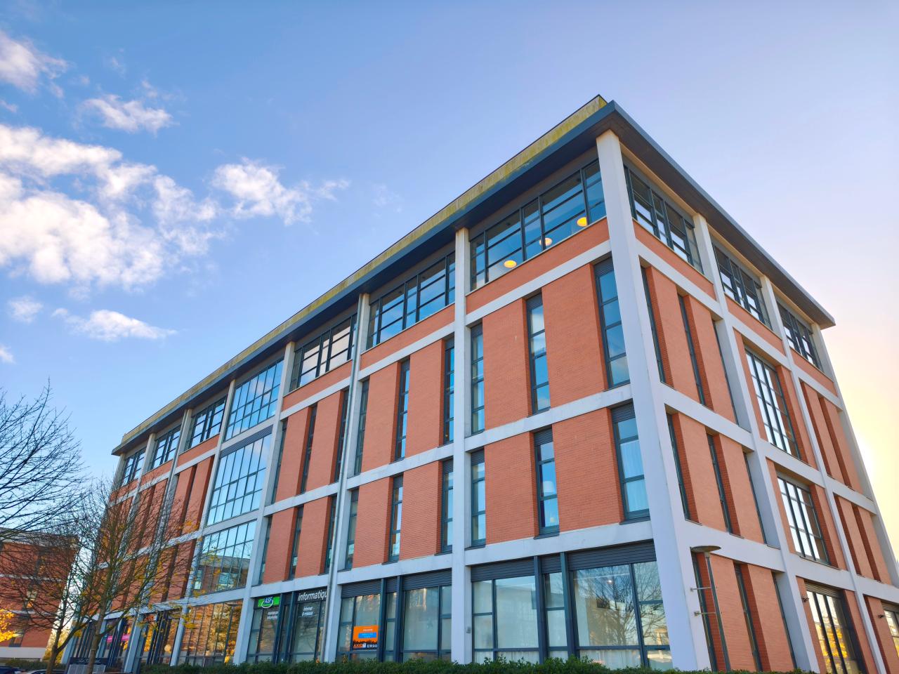 Bureau Rennes 298m² Location Bureau Rennes Ille-et-Vilaine OLBUR2537304 1