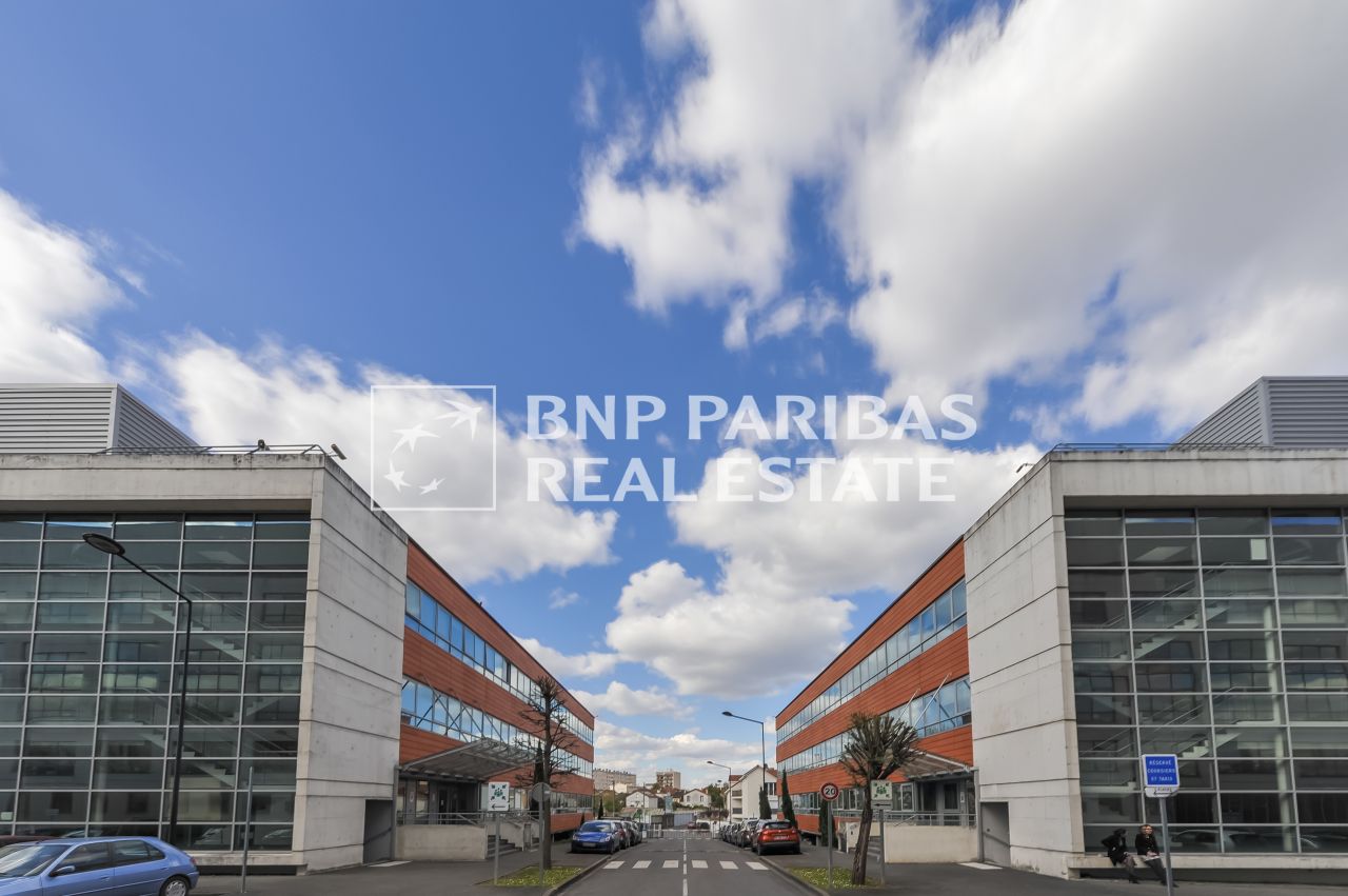 Bureau Champigny-sur-Marne 14837m² Location Bureau Champigny-sur-Marne Val-de-Marne OLBUR2530857 1