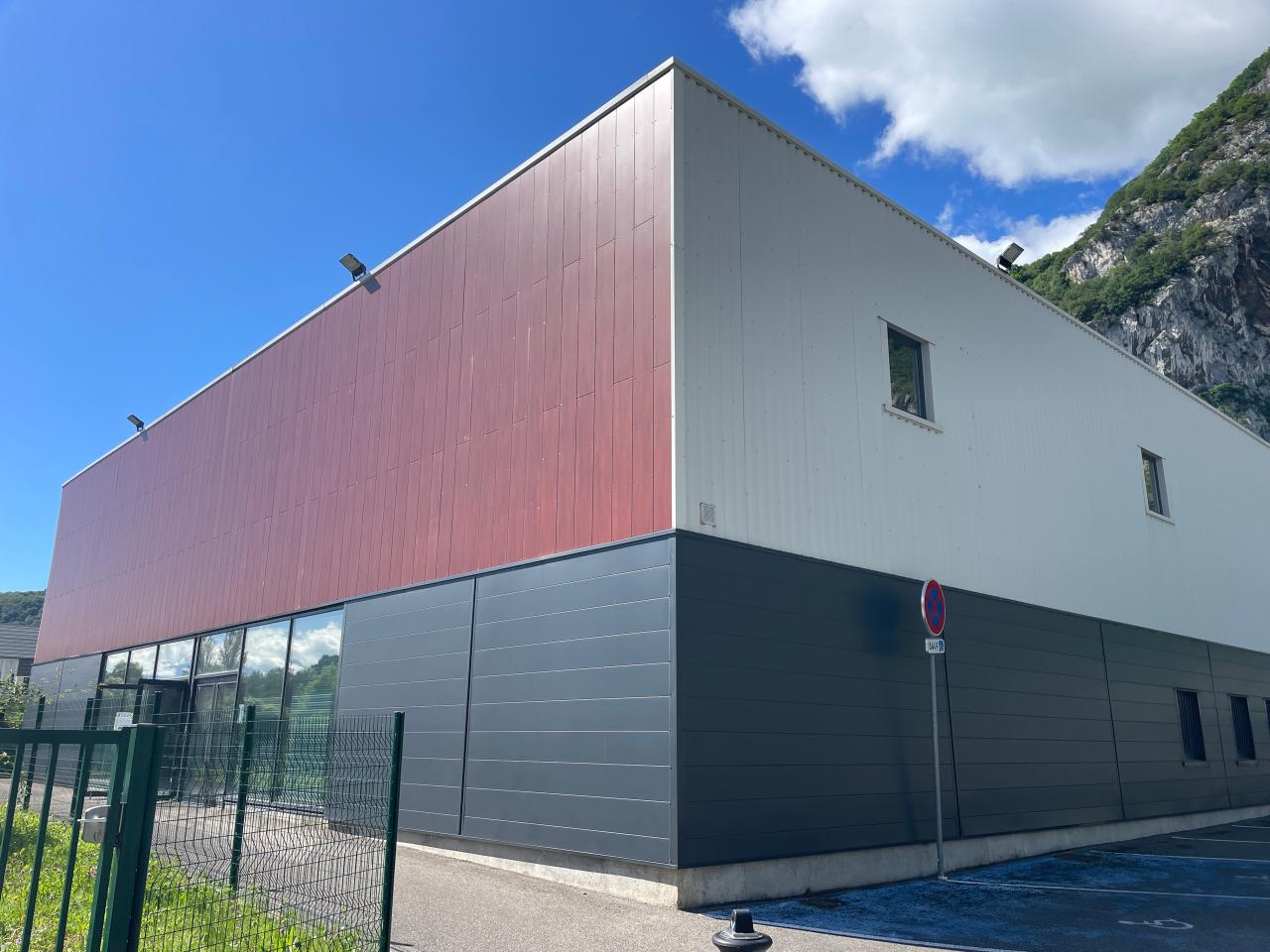 Local d'activité Sassenage 2400m² Location Local d'activité Sassenage Isère OLACT2641595