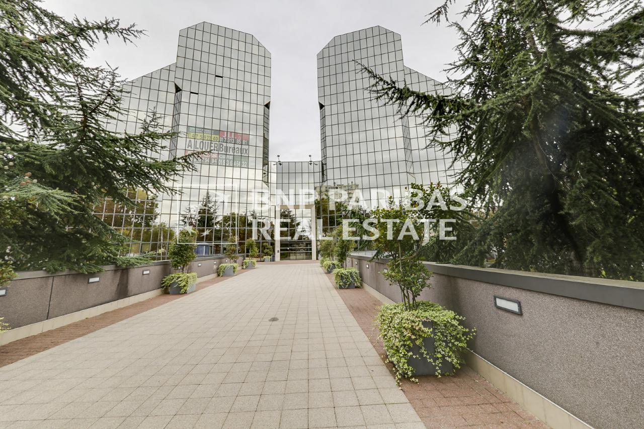 Bureau Cachan 1137m² Location Bureau Cachan OLBUR2103943