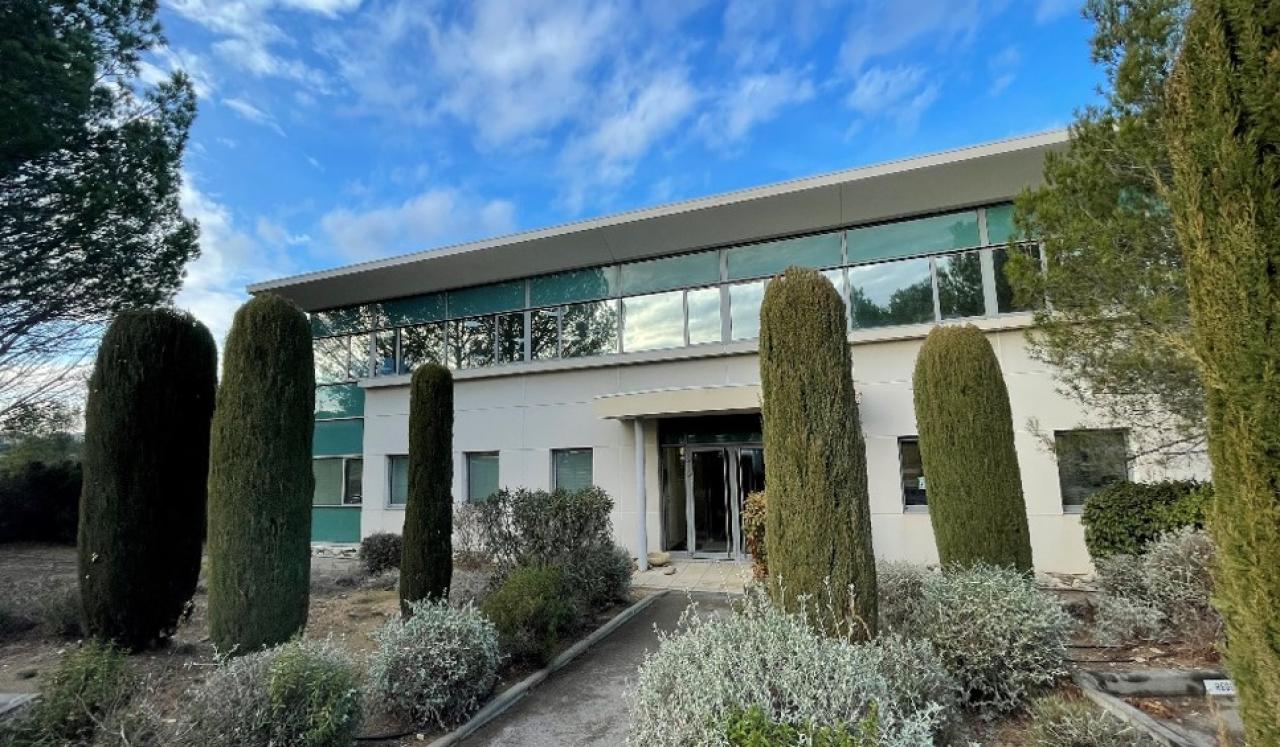 Bureau Aix-en-Provence 120m² Location Bureau Aix-en-Provence Bouches-du-Rhône OLBUR2537075 1