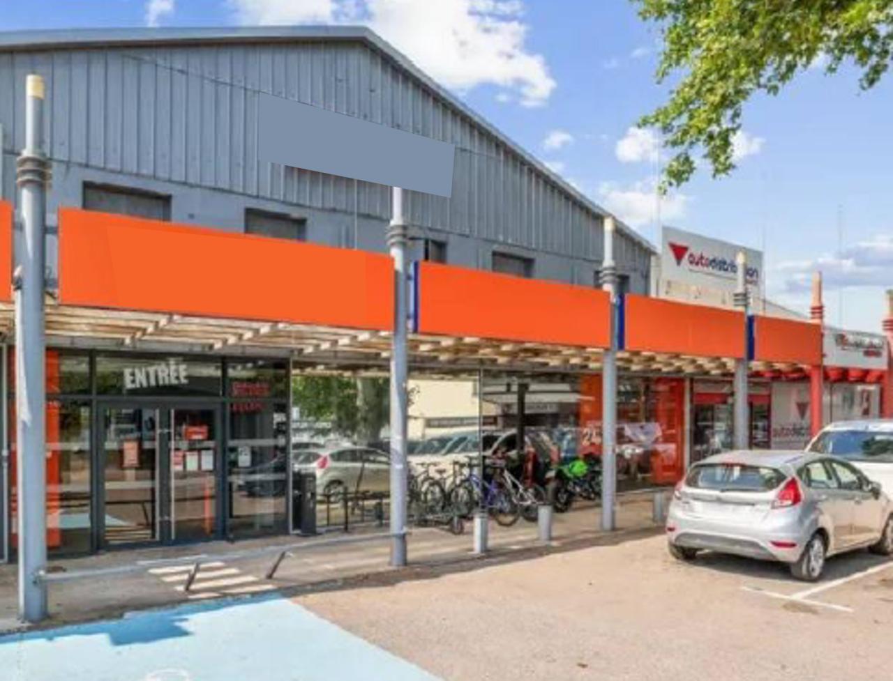 Local d'activité Nîmes 1200m² Location Local d'activité Nîmes Gard OLACT2638915 1