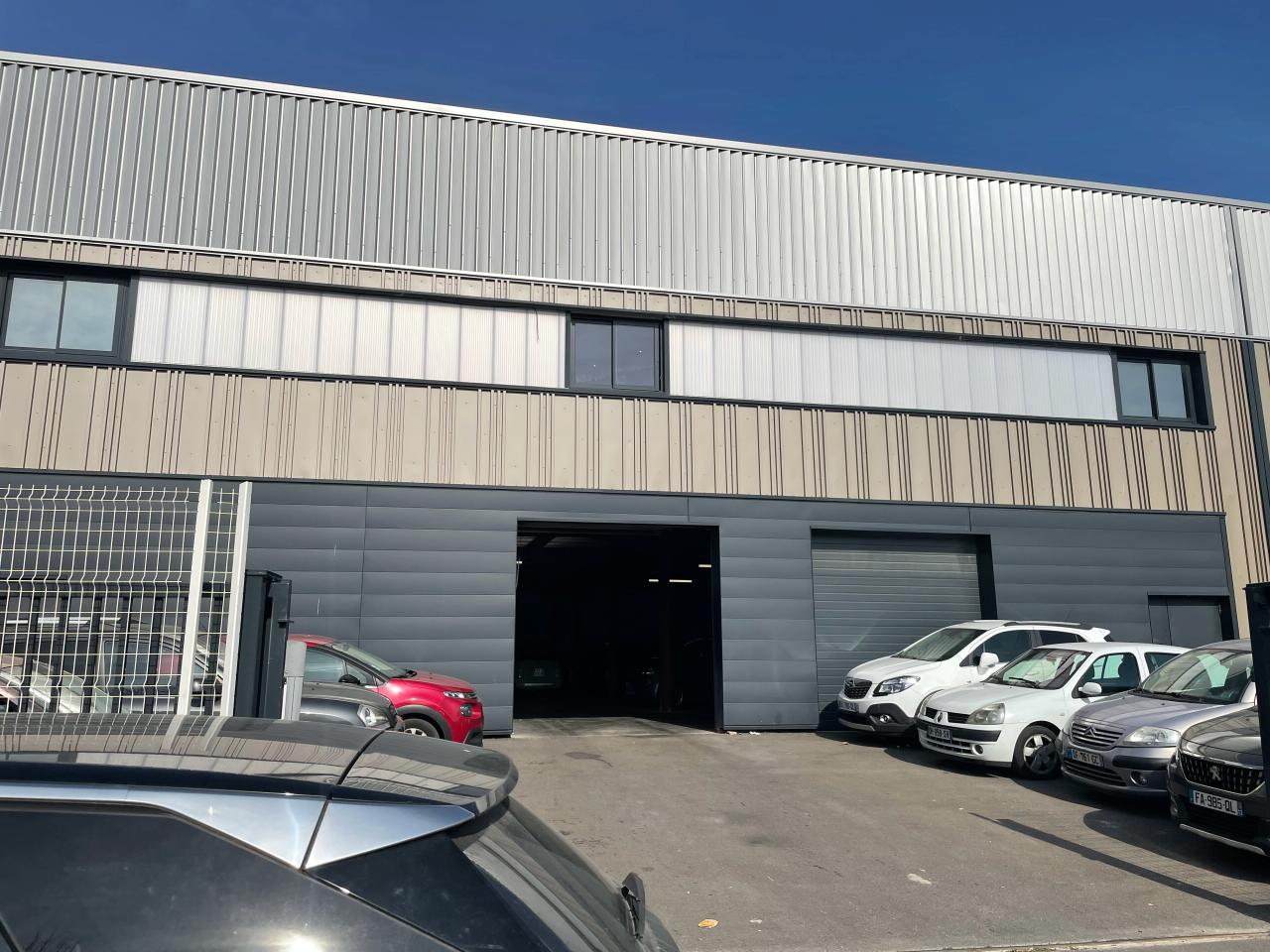 Bureau Marseille 500m² Location Bureau Marseille Bouches-du-Rhône OLCOM2530389 1