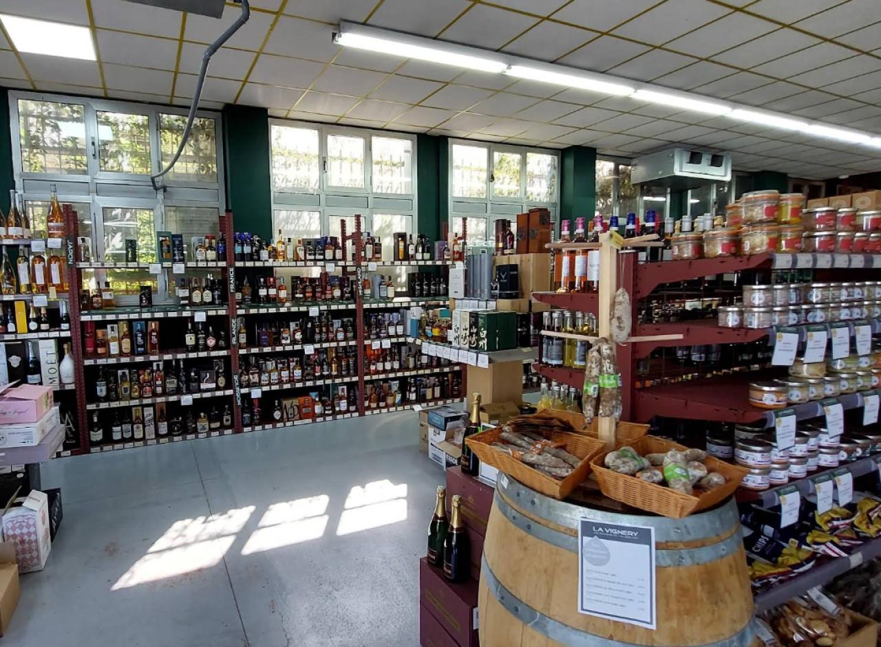 Commerce Vallauris 480m² Location Commerce Vallauris OLCOM2532241