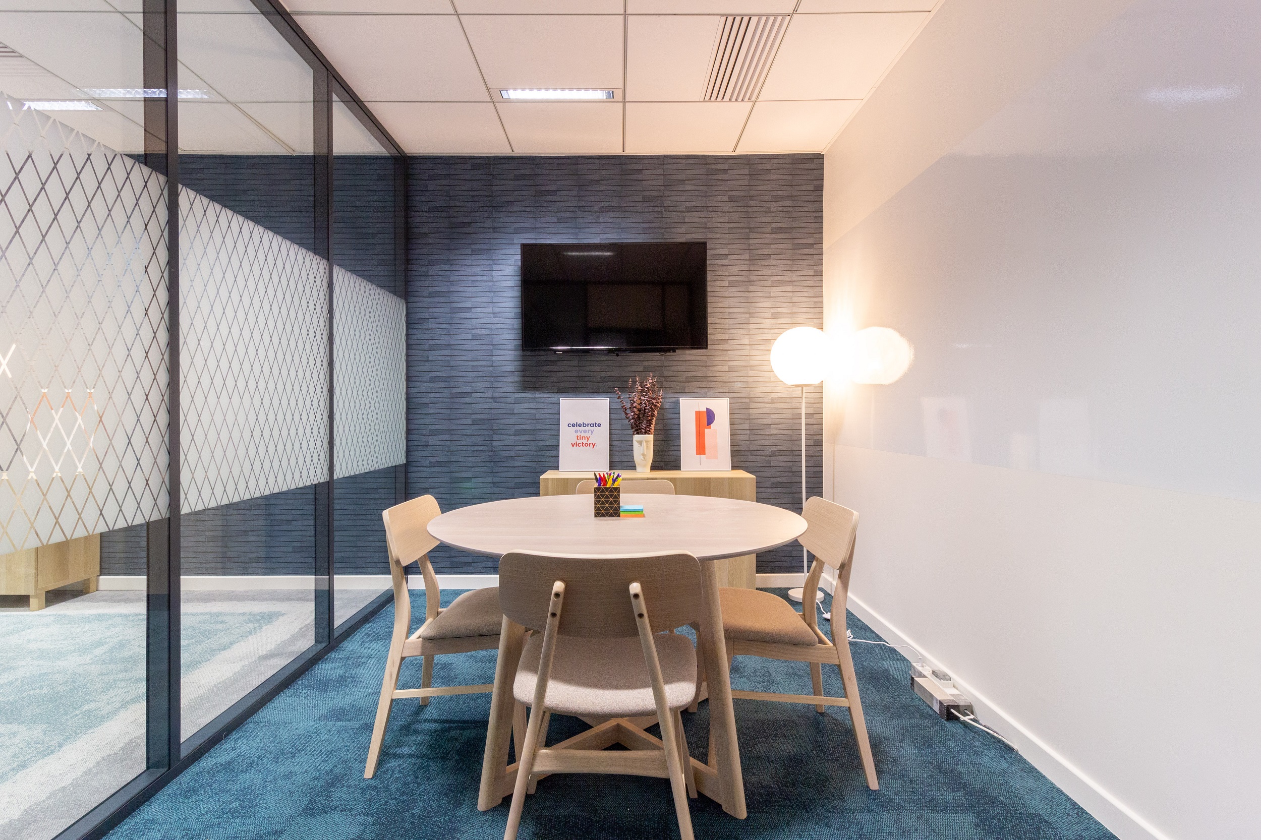 Work & Share, coworking