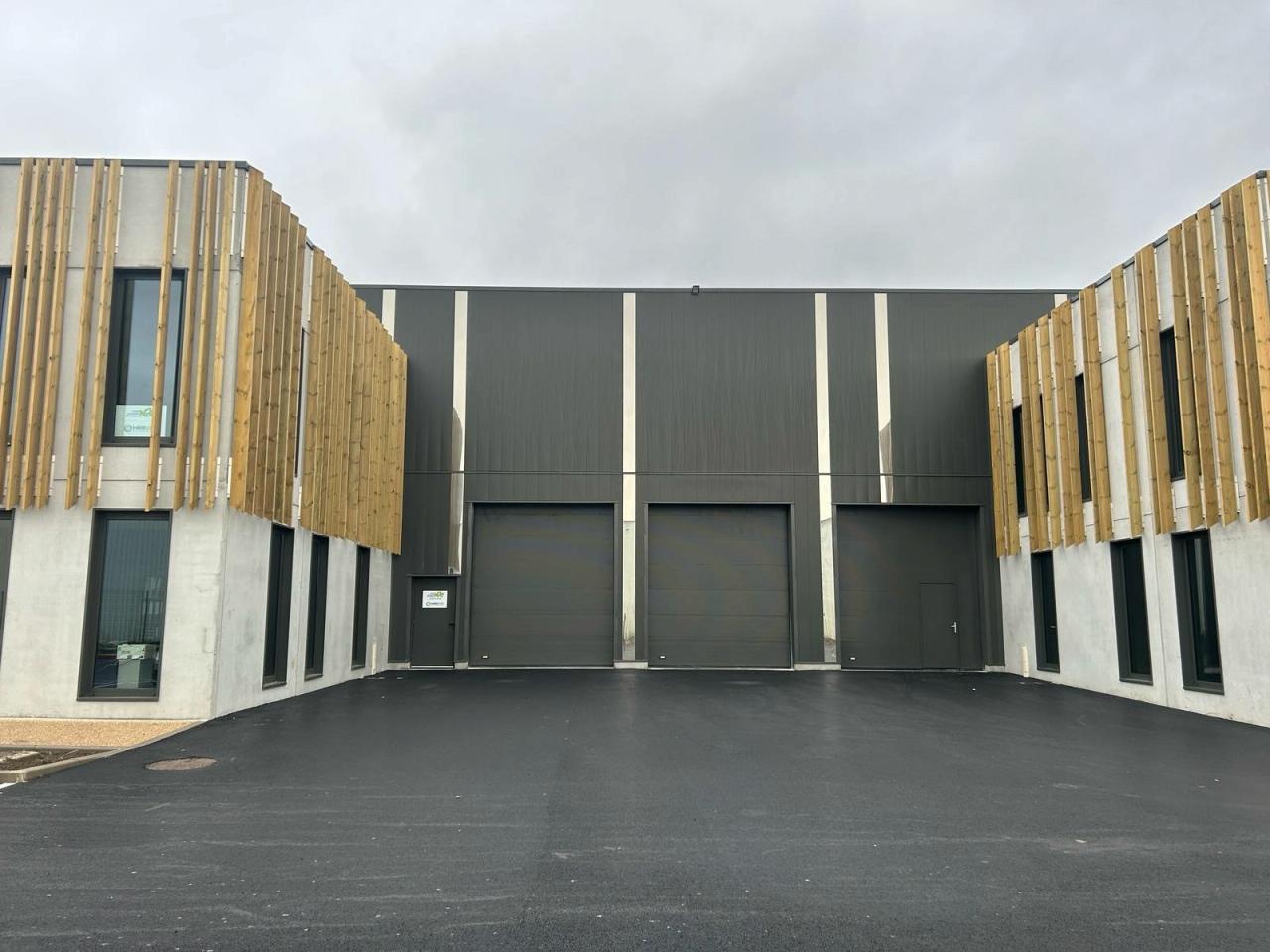 Vente local d'activité Leers Nord OVACT2202390 1