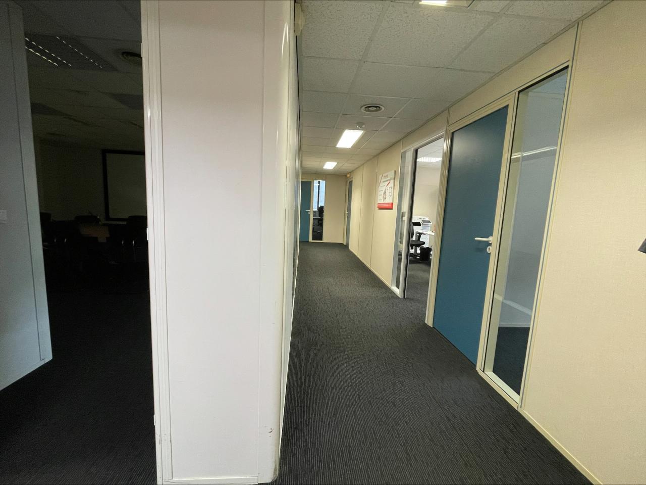 Location bureau Cergy Val-d'Oise OLBUR2310795 1