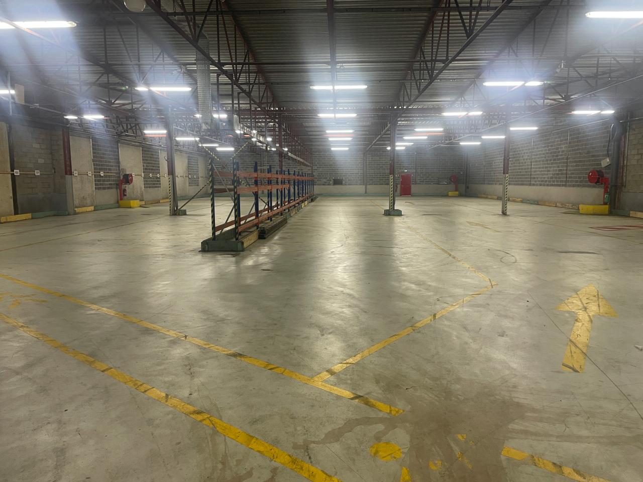 Location entrepôt classe b Chaulnes Somme OLLOG2529380 1