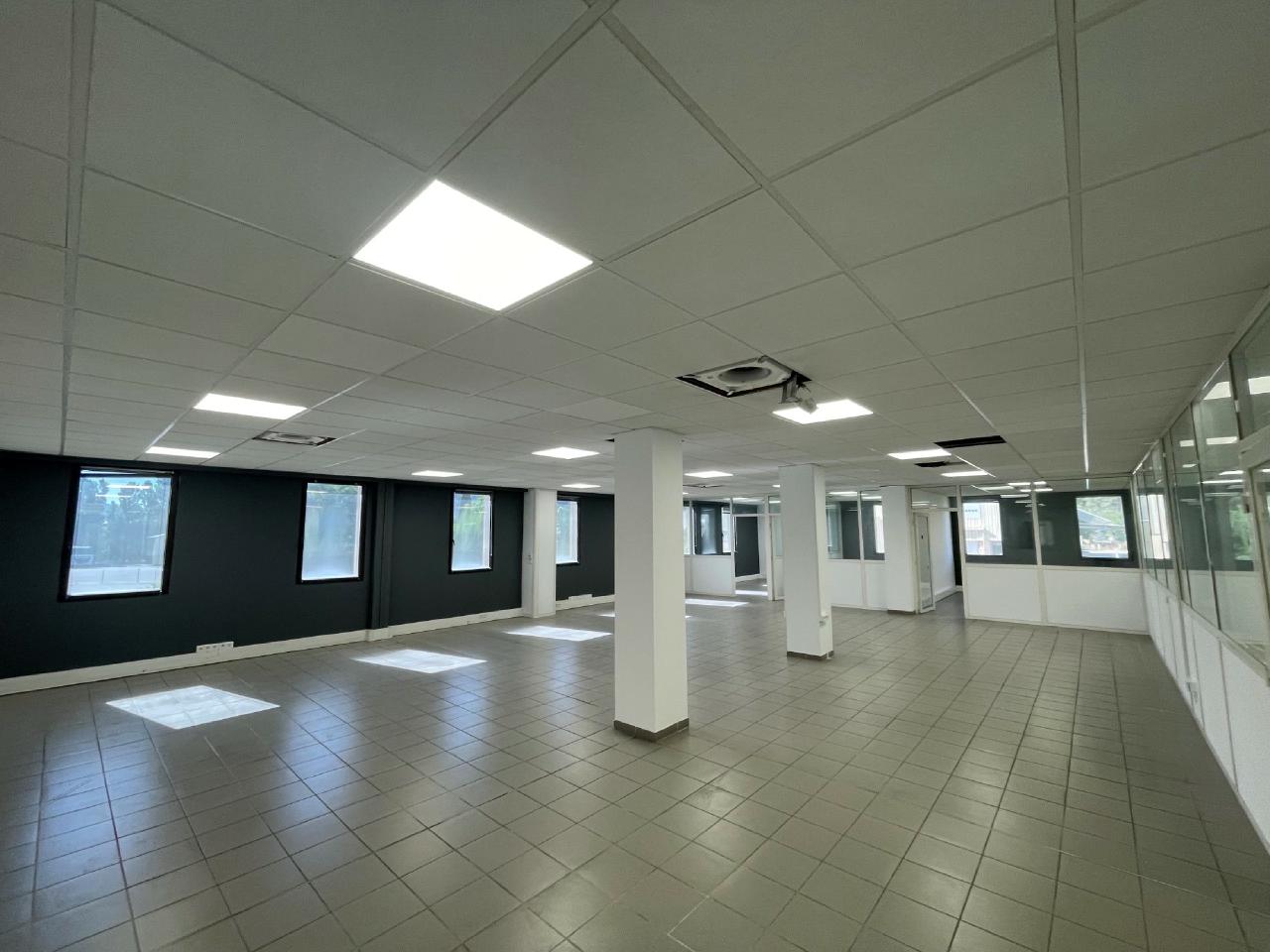 Location bureau Aubagne Bouches-du-Rhône OLBUR2114807 3