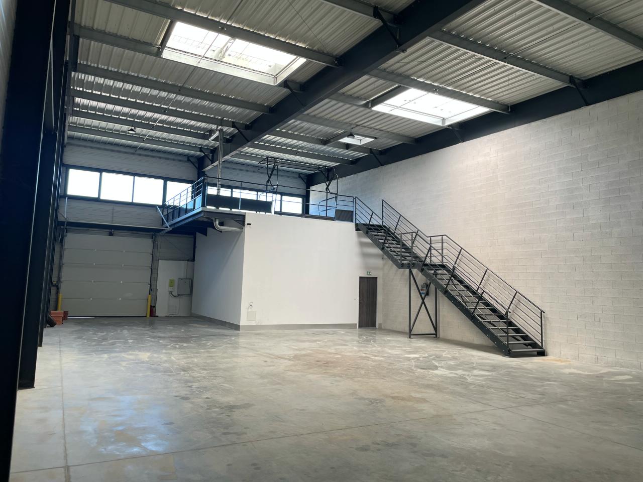 Location local d'activité Gignac-la-Nerthe Bouches-du-Rhône OLACT2530391 3