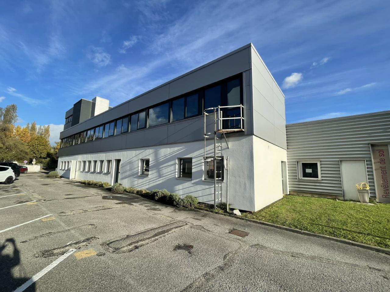 Bureau Échirolles 372m² Location Bureau Échirolles Isère OLBUR2206024