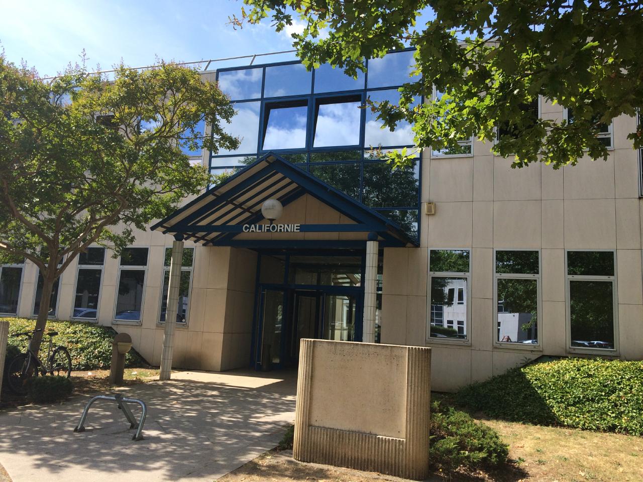 Bureau Éragny 1434m² Location Bureau Éragny Val-d'Oise OLBUR2105923