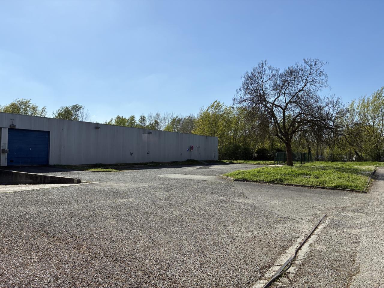 Local d'activité Bordeaux 1200m² Location Local d'activité Bordeaux Gironde OLACT2640067