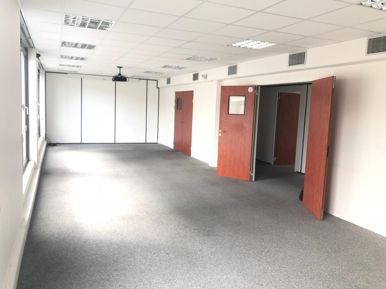 Bureau Montreuil 614m² Location Bureau Montreuil Seine-Saint-Denis OLBUR2314331