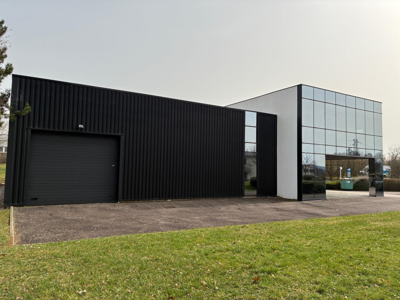 Local d'activité Villers-lès-Nancy 472m² Location Local d'activité Villers-lès-Nancy Meurthe-et-Moselle OLACT2639481