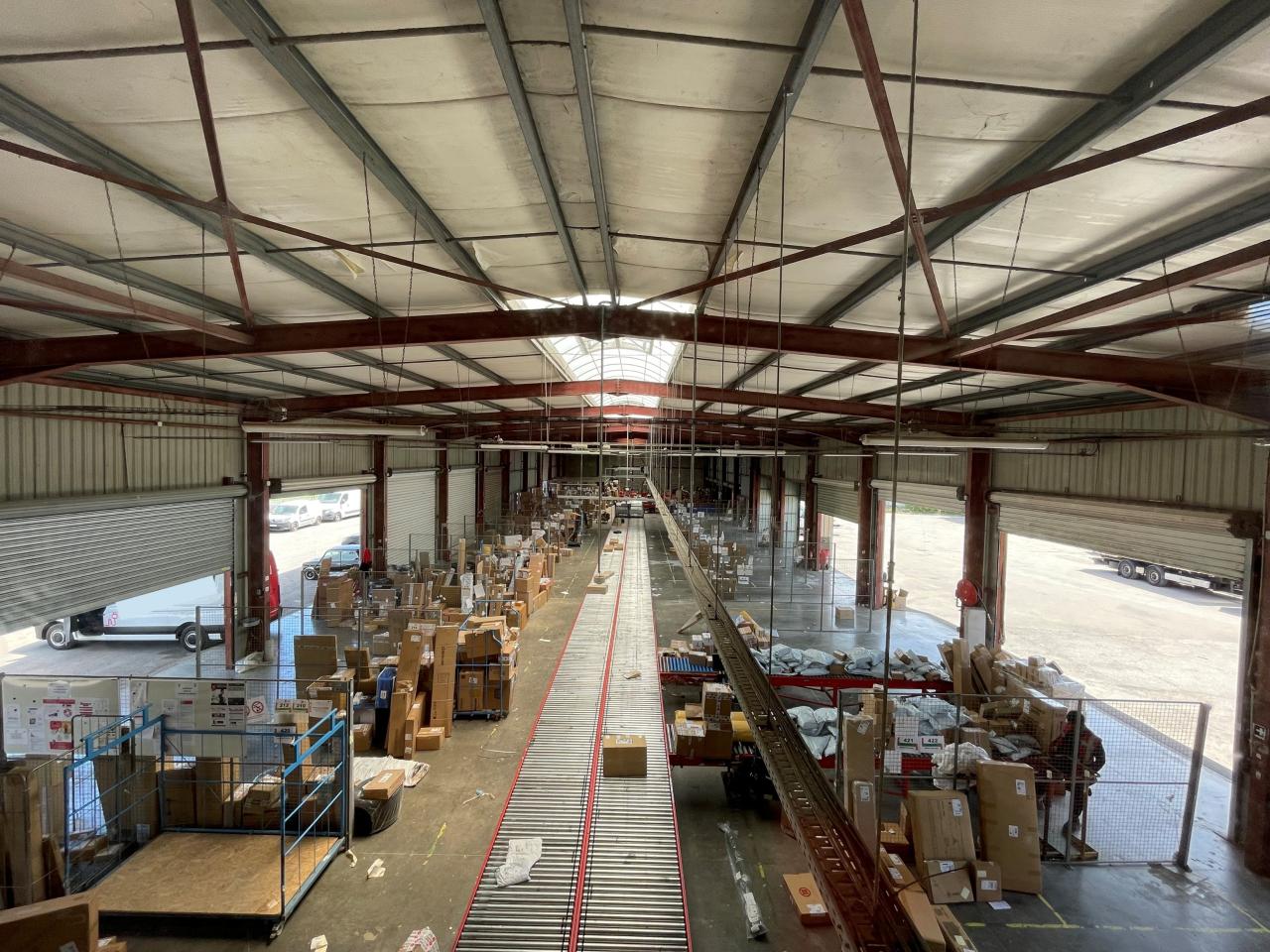 Local d'activité Mauguio 2095m² Location Local d'activité Mauguio Hérault OLACT2641055