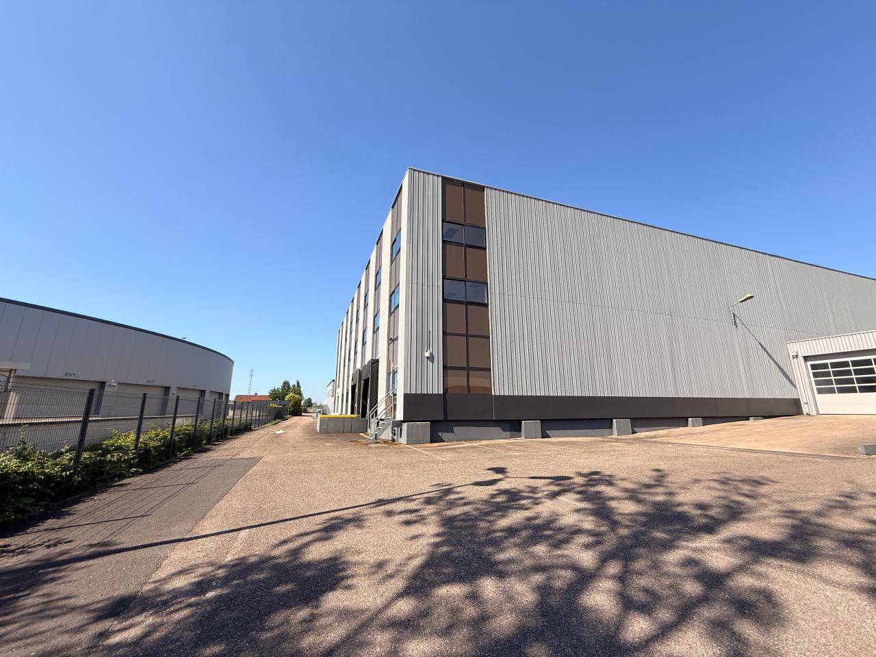 Local d'activité Metz 2595m² Location Local d'activité Metz Moselle OLACT2111770