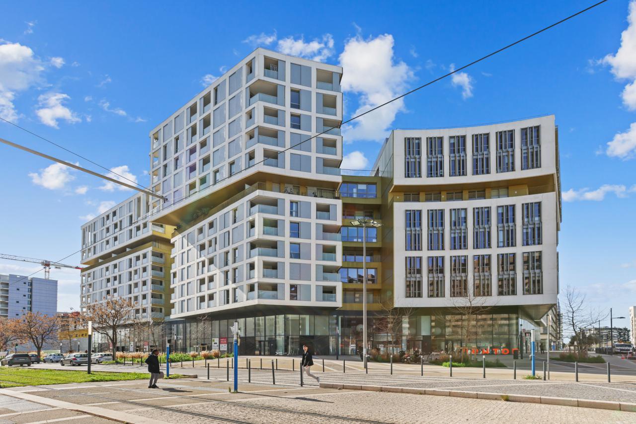 Commerce Montpellier 1486.94m² Location Commerce Montpellier Hérault OLCOM2640531