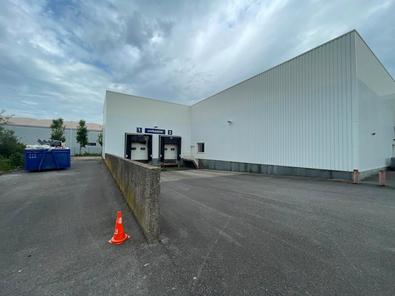 Local d'activité 850m² Location Local d'activité OLACT2642527